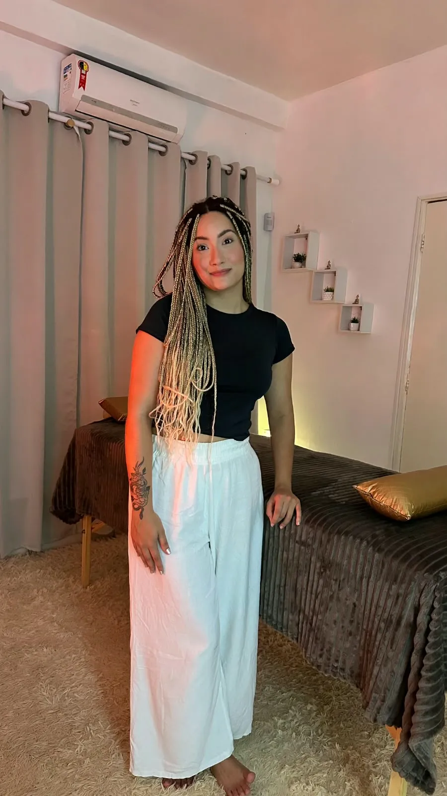 Andressa esta no Massagem fortaleza.