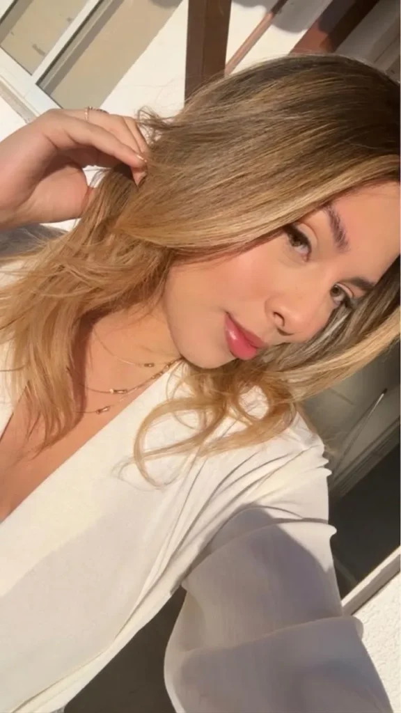 Hanna Farias esta no Massagem Fortaleza