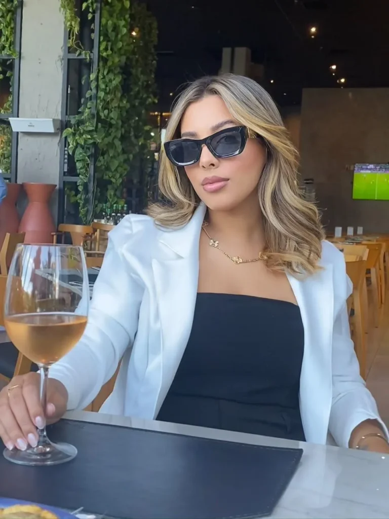 Hanna Farias esta no Massagem Fortaleza